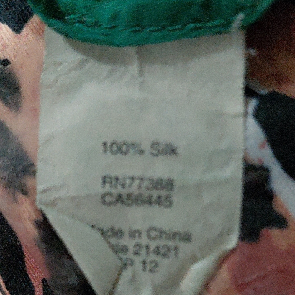 J. Crew Vibrant Green Blouse ,100%silk - Picture 3 of 4